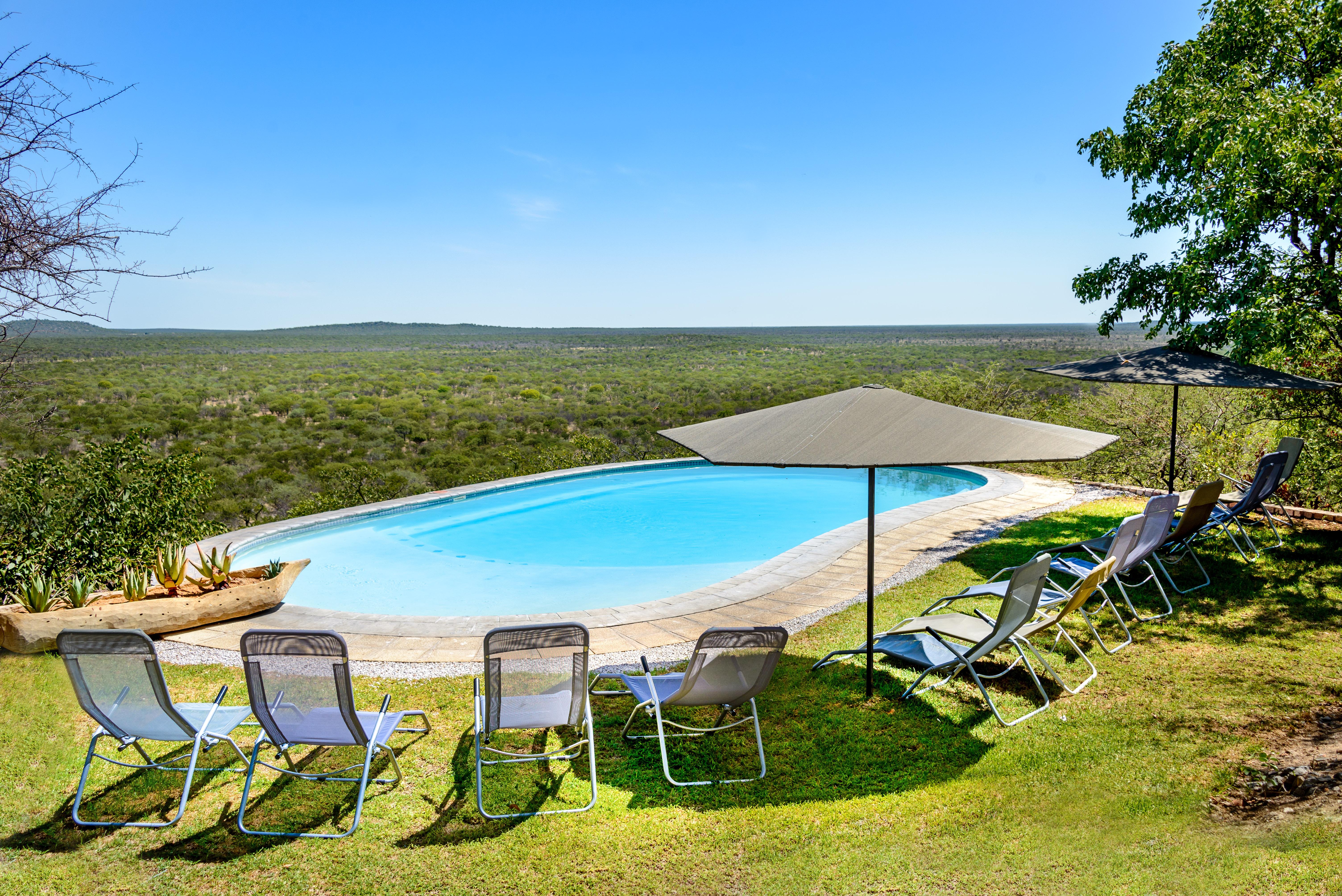 Gondwana Etosha Safari Lodge Okaukuejo Exterior foto