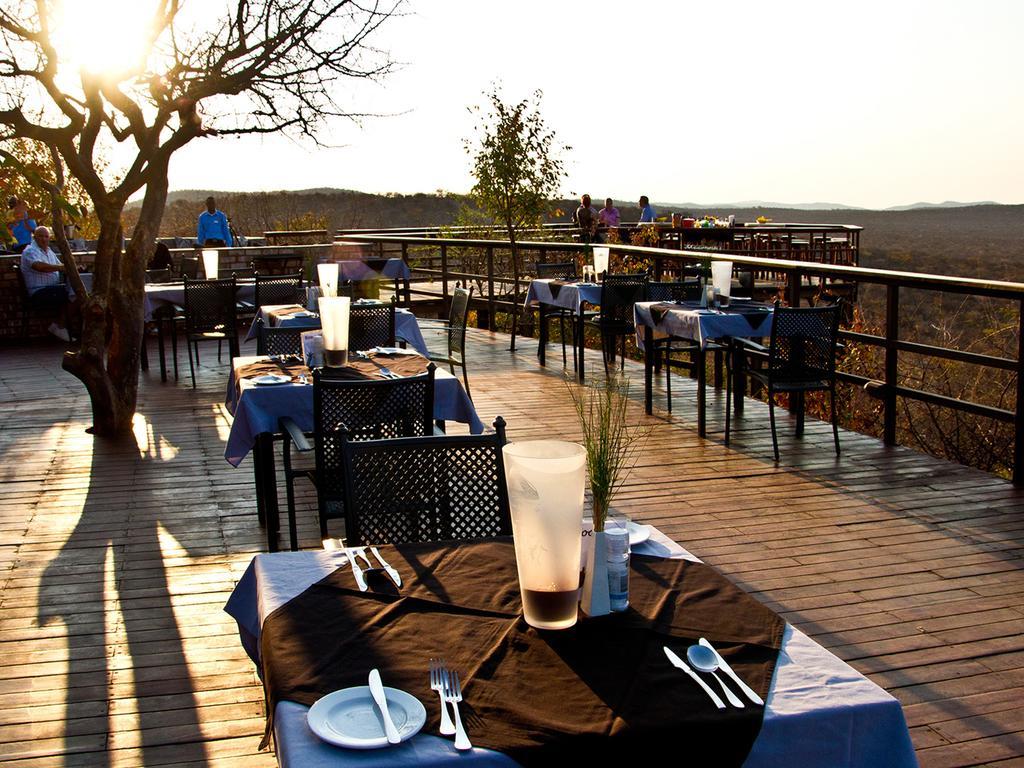 Gondwana Etosha Safari Lodge Okaukuejo Exterior foto