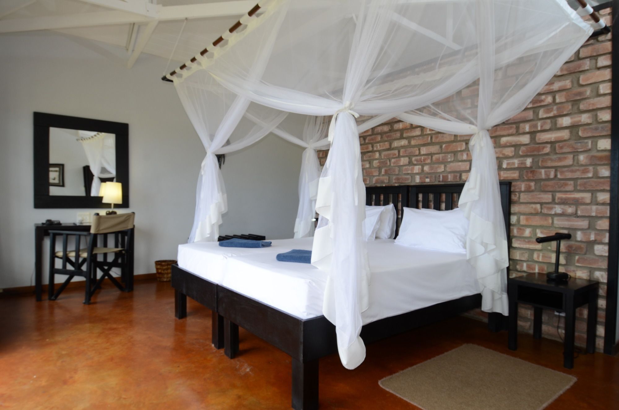 Gondwana Etosha Safari Lodge Okaukuejo Exterior foto