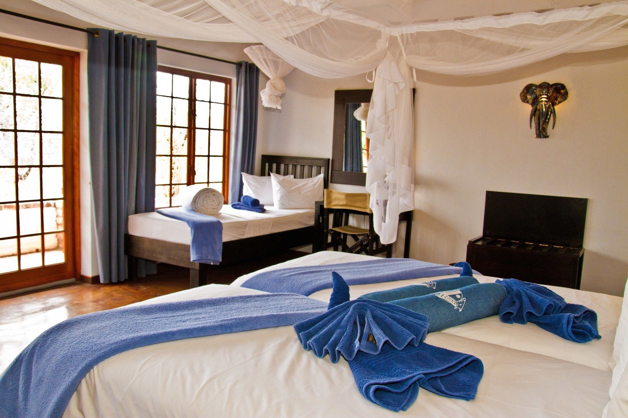 Gondwana Etosha Safari Lodge Okaukuejo Exterior foto