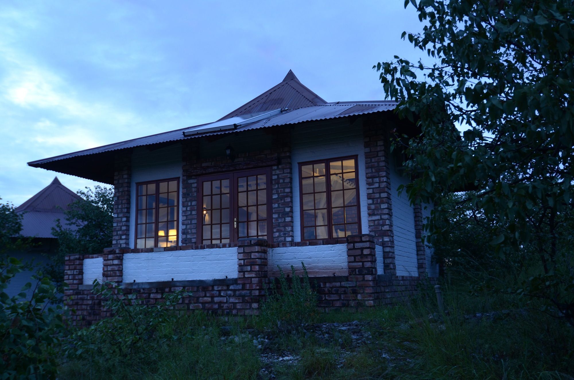 Gondwana Etosha Safari Lodge Okaukuejo Exterior foto